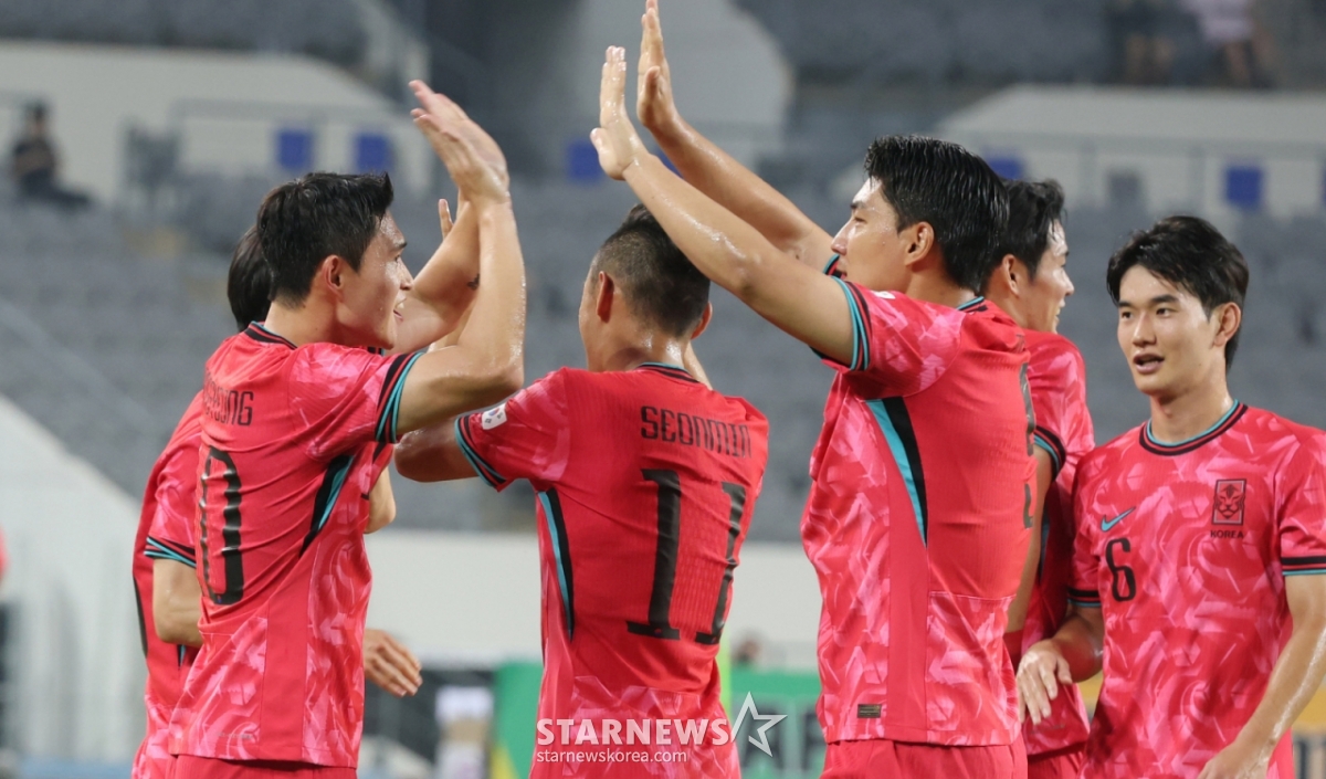 日 '6골' 넣었다, 이제는 <b>홍명보호</b> 차례... <b>홍콩전</b> 관전포인트 '다득점'