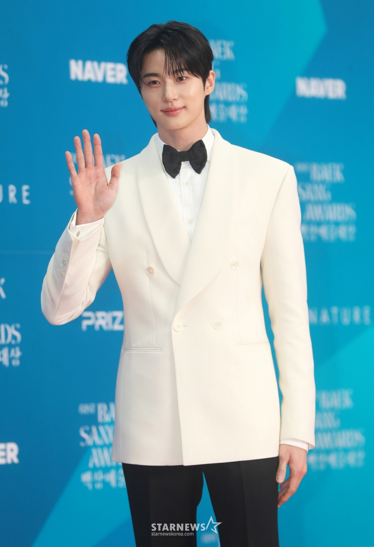 '대세' <b>변우석</b> '<b>아너스클럽</b>' 합류.."선한 영향력" 경사 터졌다[공식]