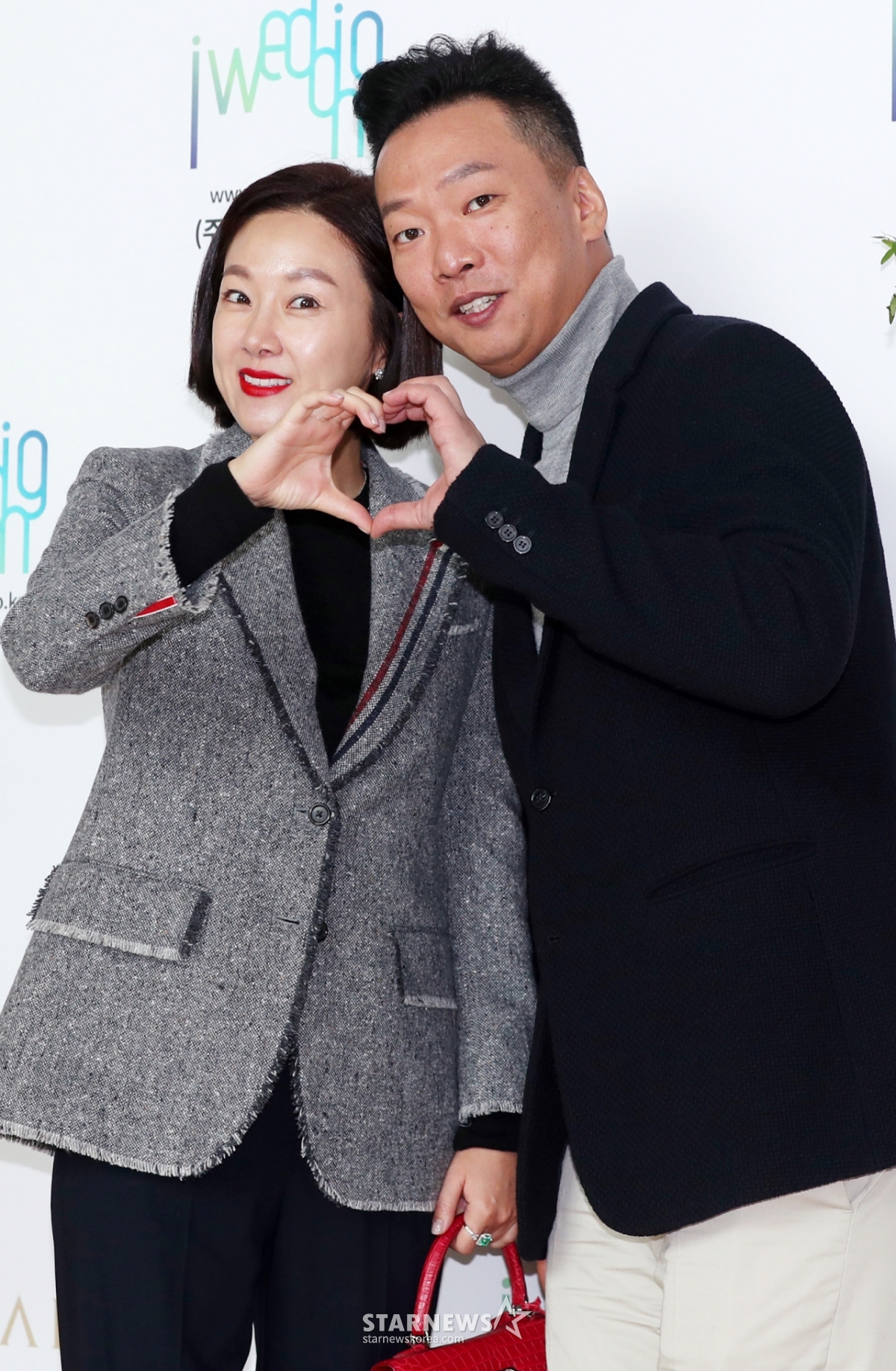 <b>김지혜</b>, 오늘(30일) <b>부친상</b>..박준형과 빈소 지키는 중