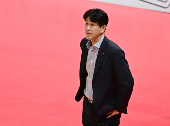"지위 이용한 폭력과 괴롭힘" 스포츠윤리센터, '<b>코치 폭행</b> 혐의' <b>김종민</b>...