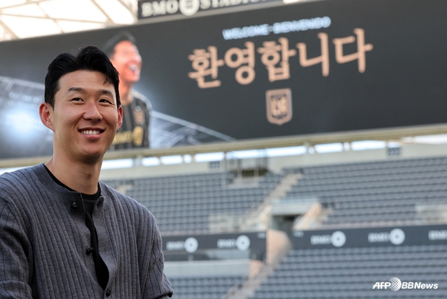 <b>김혜성</b>, '<b>다저스</b> 시구' <b>손흥민</b> 만남 불발! "9월 팀 복귀"→외야 수비 추...