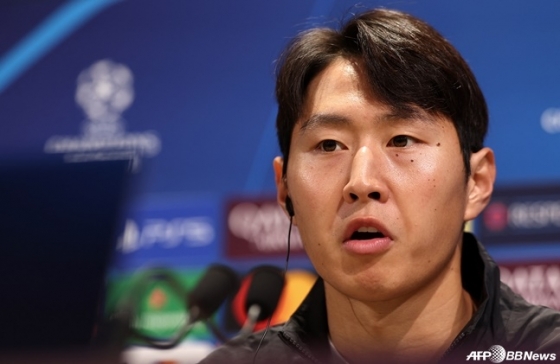 '대<b>위기</b>' <b>이강인</b> EPL 떠났어야, <b>PSG</b>서 이토록 밀렸다... "10대 유망주가...