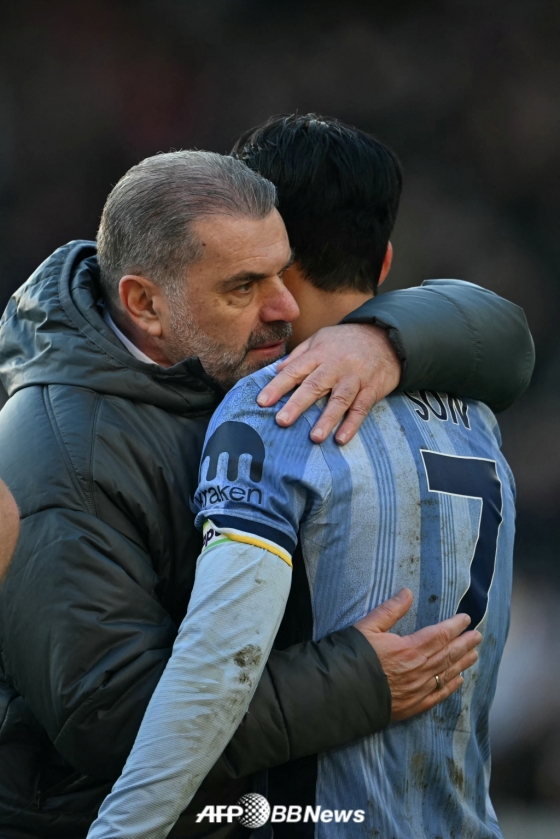 손흥민과 '토트넘 역사'→깜짝 <b>경질</b>→3개월 만에 'EPL 복귀' 유력... '유...