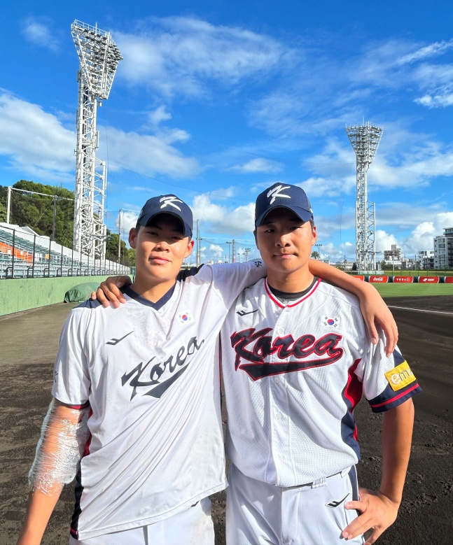 '신형 잠수함' 김요엘 5⅓이닝 KKKKKKKKKK! 韓 <b>U-18</b> <b>대표팀</b>, 쿠바 꺾고 슈...