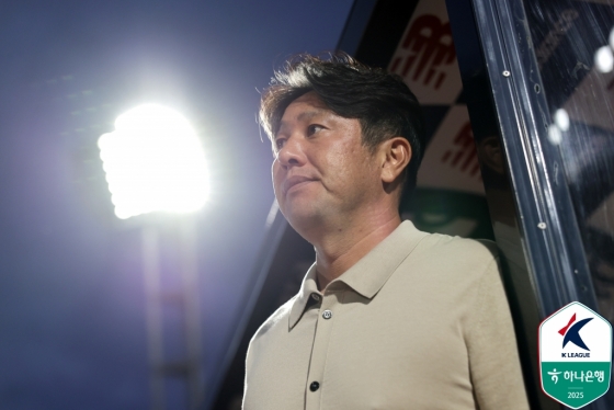 '비록 졌지만...' 아낌없는 극찬, 김도균 <b>이랜드</b> 감독 "훌륭한 <b>경기</b> 펼쳤...