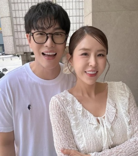 <b>문원</b> 논란에도..신지 "섬세한 건 내가 하면 돼" 입 열었다[스타이슈]