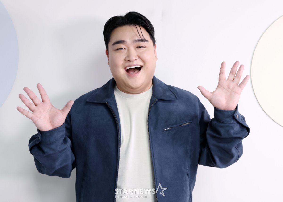 [단독]김규원, 배우까지 노린다.."강동원·송중기 꽃미남 말고 현실 멜로...