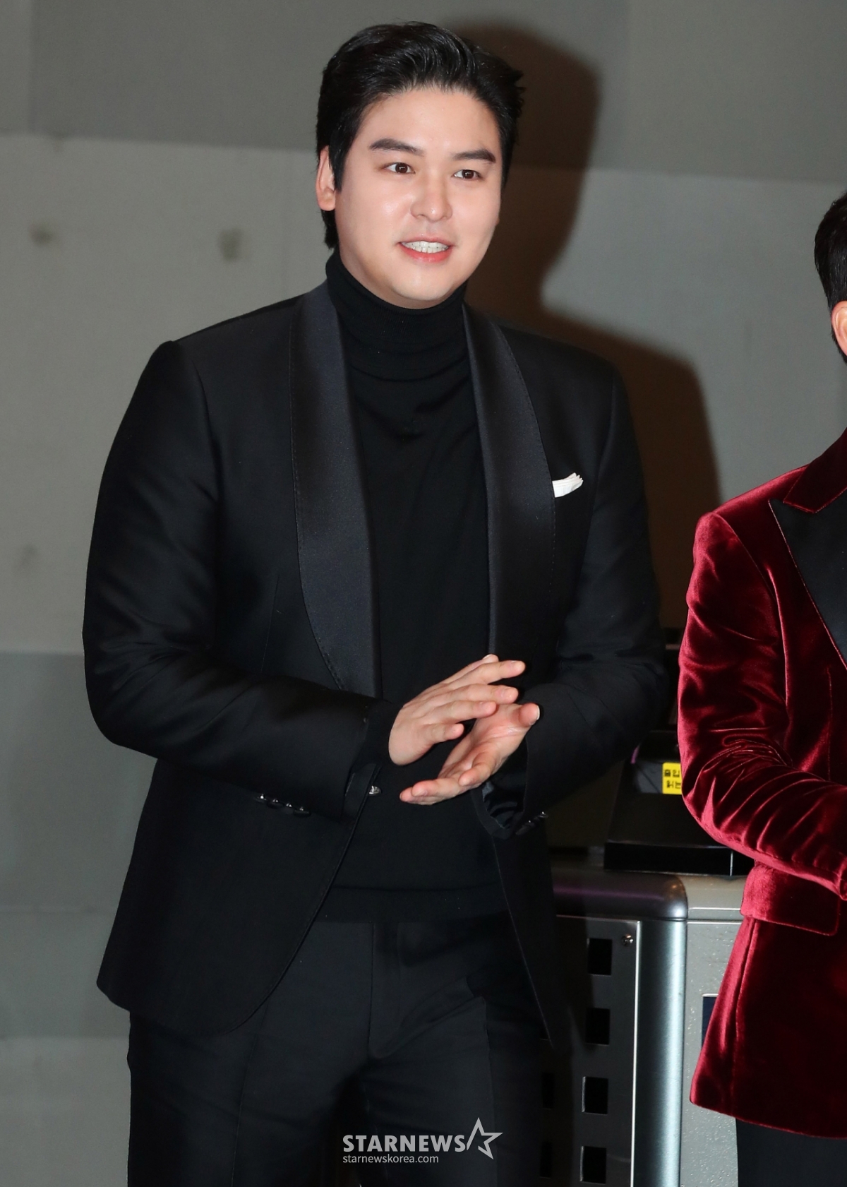 '조혜원' <b>이장우</b>, <b>카레집 폐업</b> 직접 언급 "잘못한 건 잘못했다고 인정...