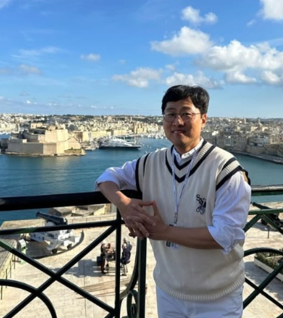 '<b>알쓸신잡</b>' <b>김상욱</b>, <b>심근경색</b> 증세에 중환자실 입원 "구해줘 감사" [전문...