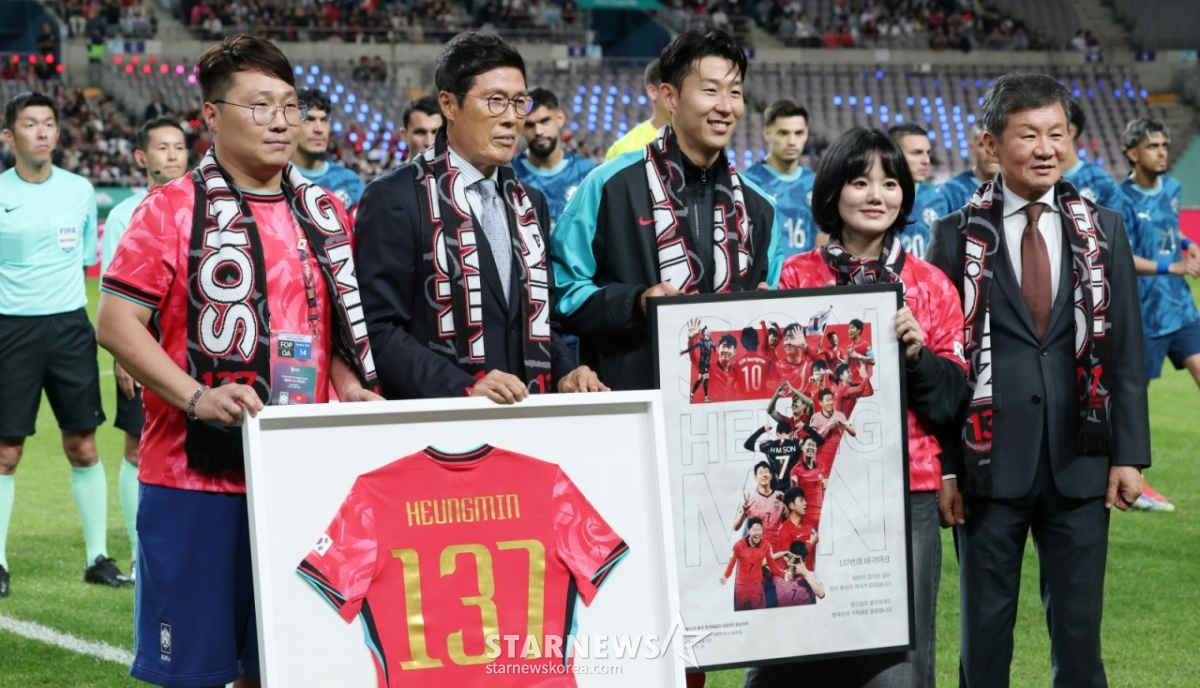 '韓 레전드들이 만났다' 차범근, <b>손흥민</b> '<b>A매치</b> 최다 출전' 직접 축하 [...