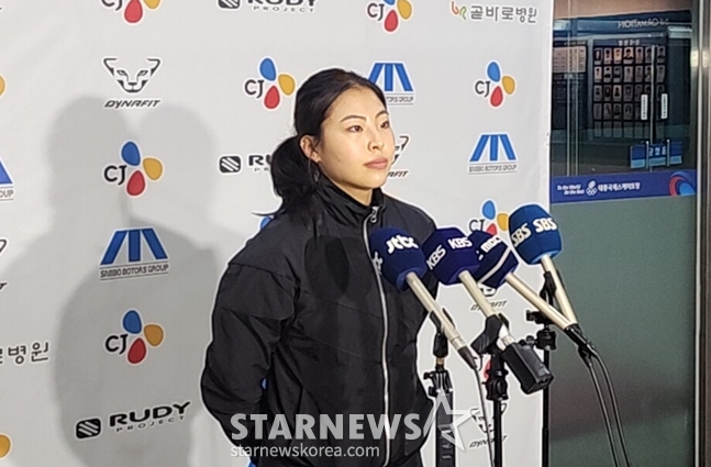 '<b>빙속 유망주</b>' <b>이나현</b>, 국대 선발전 1위에도 겸손 소감 "아직 부족해→...
