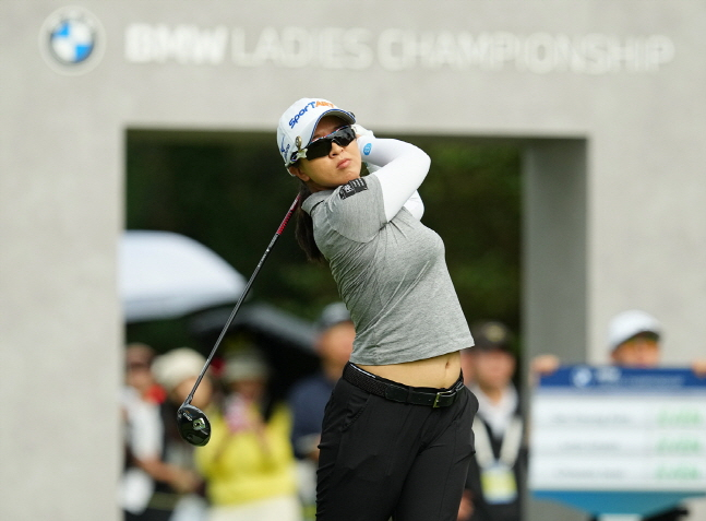 '10언더파 선두' <b>김세영</b>, 5년 만에 LPGA 우승 도전 '<b>BMW 레이디스</b> 1R 단독...