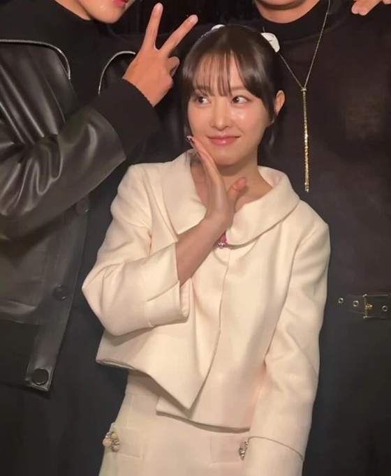 "스타킹 안 신어서"..<b>박보영</b>, W코리아 <b>유방암</b> 행사 포토월 못 선 스타였...