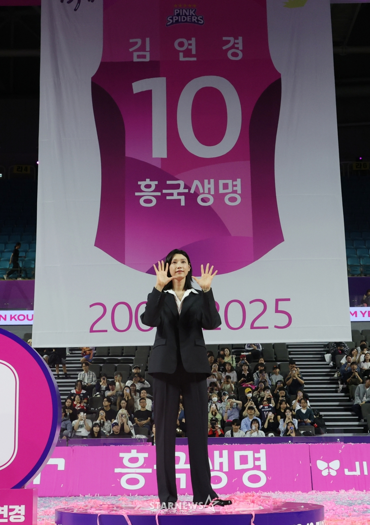 [포토] <b>김연경 은퇴</b>식, 10번 영구 결번
