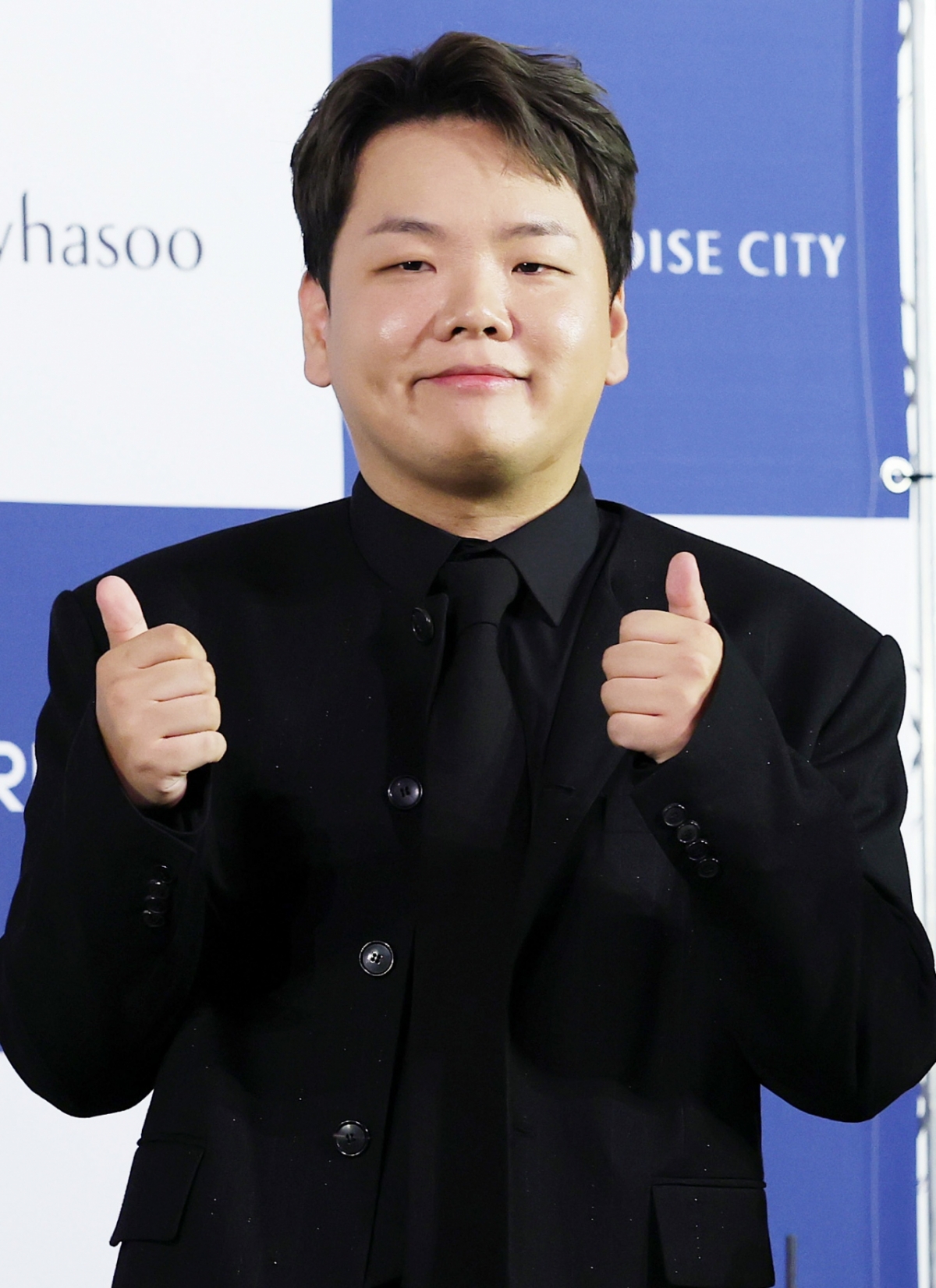 [단독]'울보' 곽튜브, 결혼 일주일 만에 떠났다..'<b>혼전</b>임신' 아내와 스페...