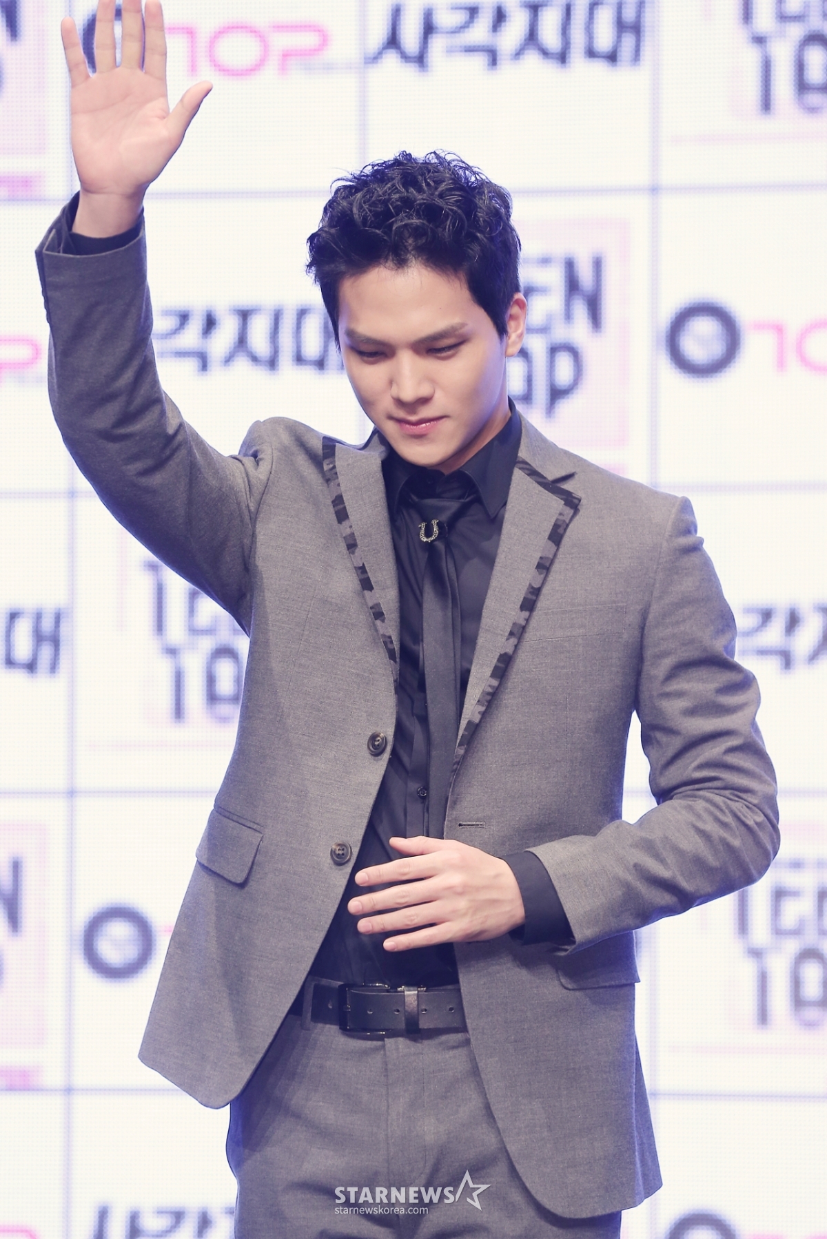 '욕설·흡연 논란→틴탑 탈퇴' 캡, <b>아이돌 노조</b> 준비위원장 됐다..뜻밖의...