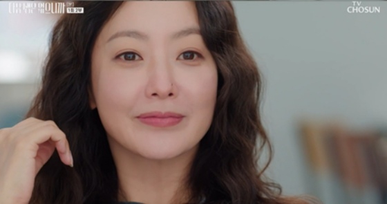 '<b>경단녀</b>' 애둘맘 된 <b>김희선</b>..'다음생은 없으니까' 첫방 시청률 1.9%[종합...
