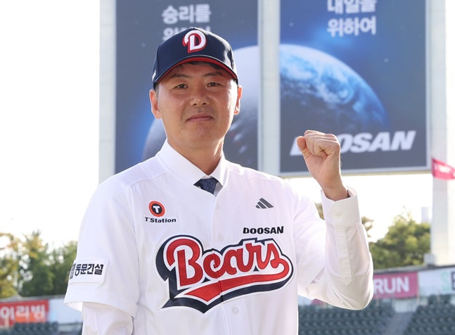'<b>박찬호</b> 두산행 유력' 소문에 김원형 감독 미소 "전력강화 노력해주신 ...