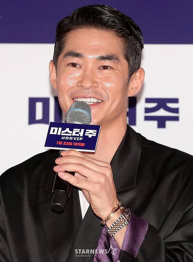 <b>배정남</b>, 산책 중 <b>시신 발견</b> "49일간 소주 붓고 노잣돈 묻어"[미우새][스...