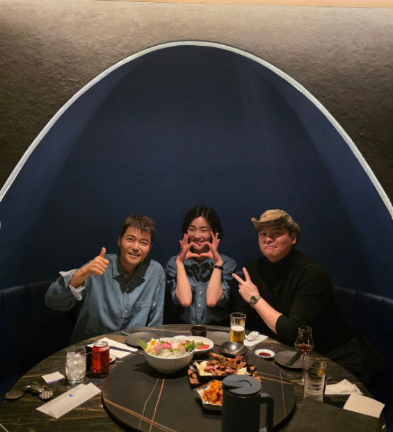 전현무, <b>이장우</b><b>조혜원 결혼</b>식 주례 앞두고.."인생 첫 경험"