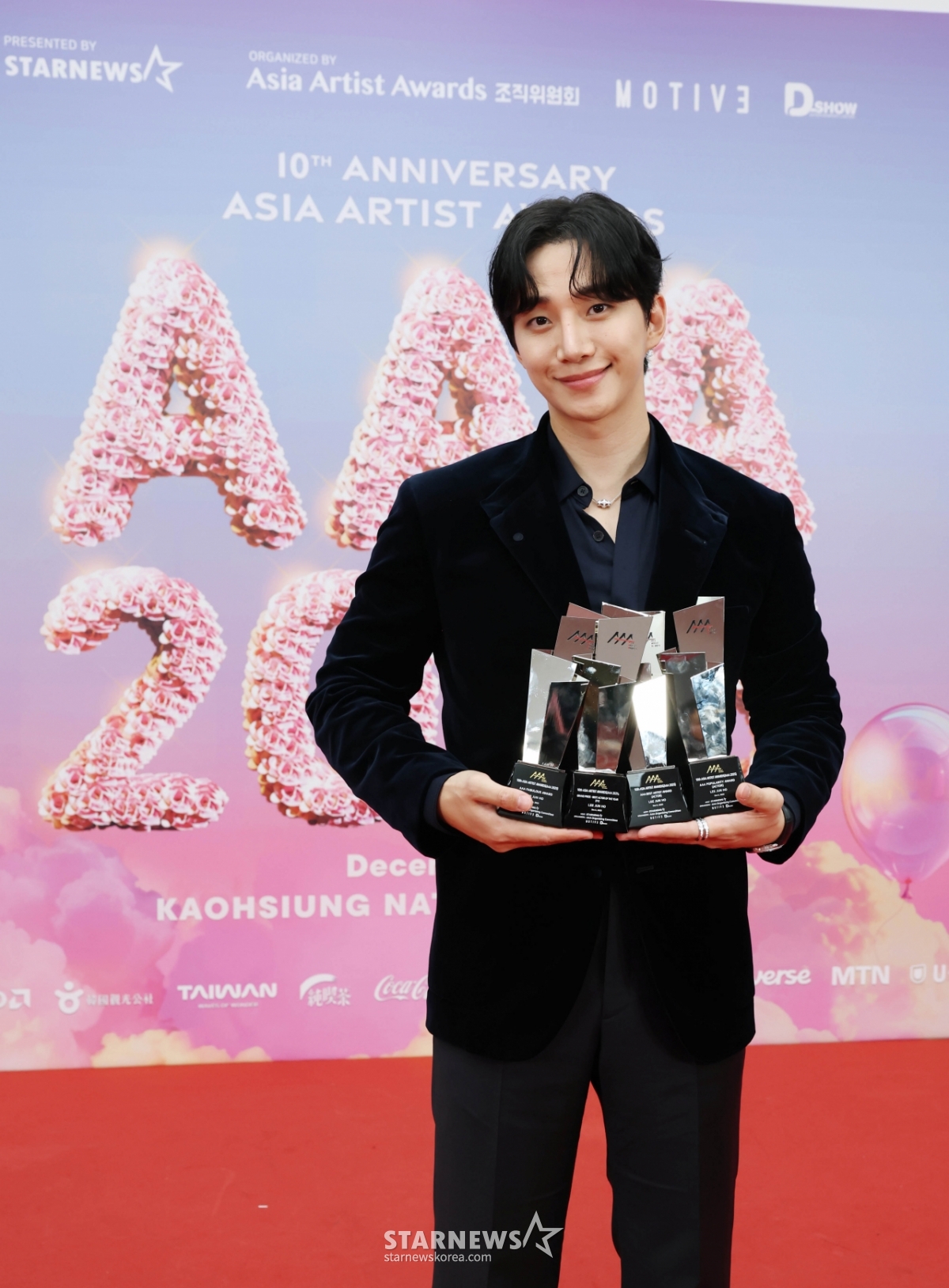 <b>이준호</b> 'AAA 2025, <b>4관왕</b>!'[포토]