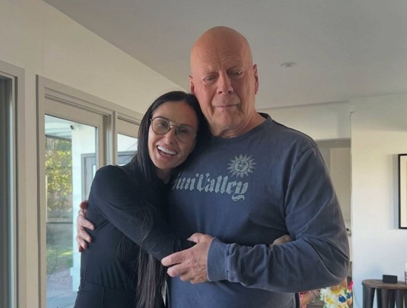 '70세' 브루스 윌리스, 임종 앞두고..가족들 사후 뇌 기증 결정 [월드스타 이슈]