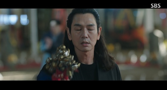 《今天開始是人類》金太祐展現極致壓迫感演技引爆話題