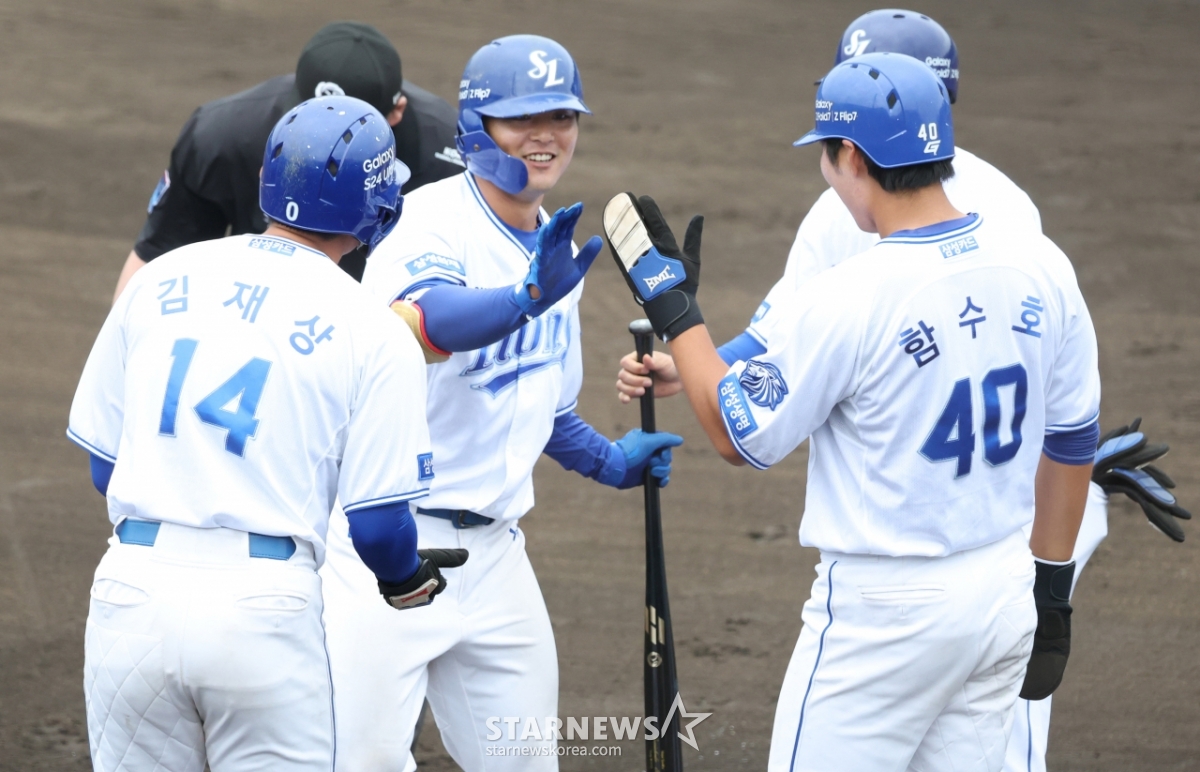 양우현의 음악 세계 심층 분석