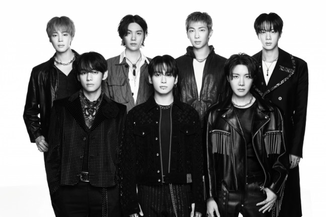 [속보]韓최초 새 역사! 방탄소년단 '아리랑' 빌보드 200 3주 연속 1위