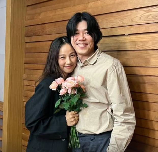 [단독]'부친상' 이효리와 깊은 슬픔..이상순 '완벽한 하루' DJ 자리 비운다