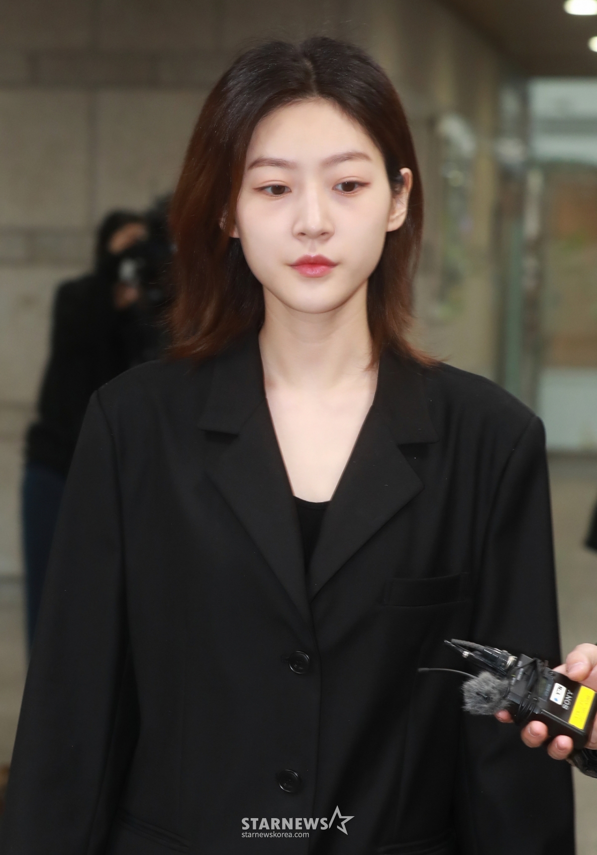 "'조작'된 고인 녹취록, 최소 4개 버전..돈 요구에 쓰여" 죽어서도 고통...