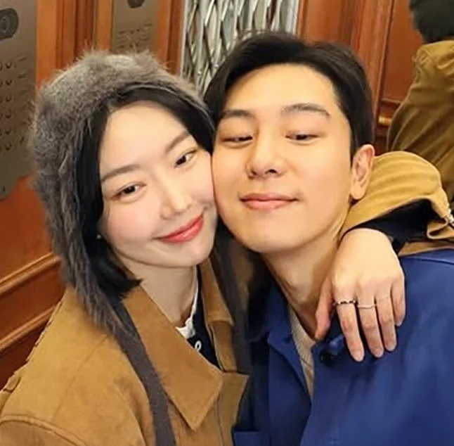 '10살 연하' 배우 <b>남편</b>의 반전.."재테크 수익률, 증권사 상위 3%" <b>레이디</b>...