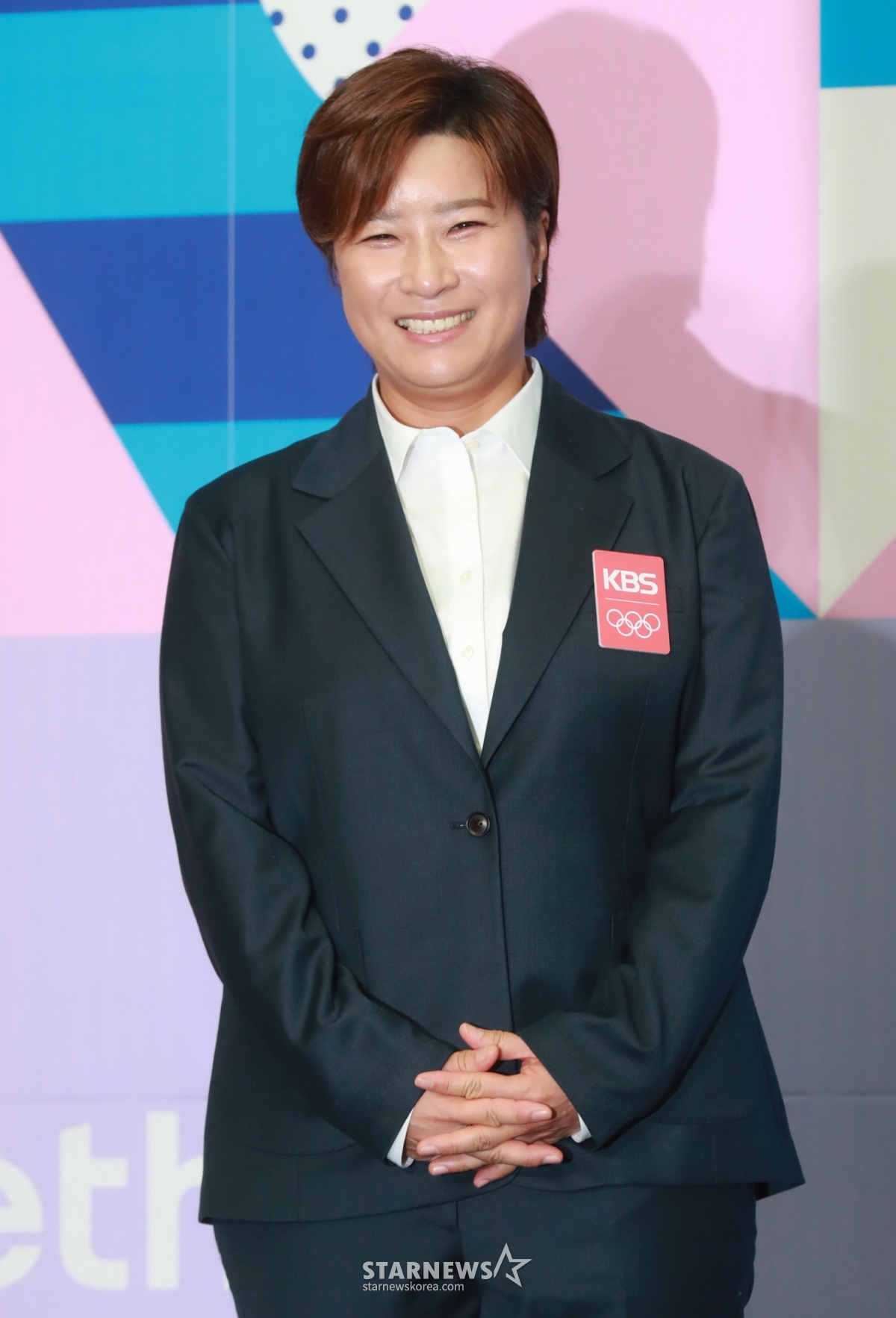 <b>박세리</b>, 현역 시절 수입 깜짝 공개 "<b>광고</b>만 찍어도 <b>100억</b>" (남겨서)[스타...
