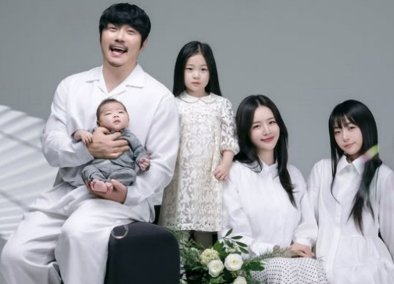 '세자녀' <b>KCM</b> 부부, 14년만 <b>결혼식</b> 올린다.."아내와의 약속" [공식]