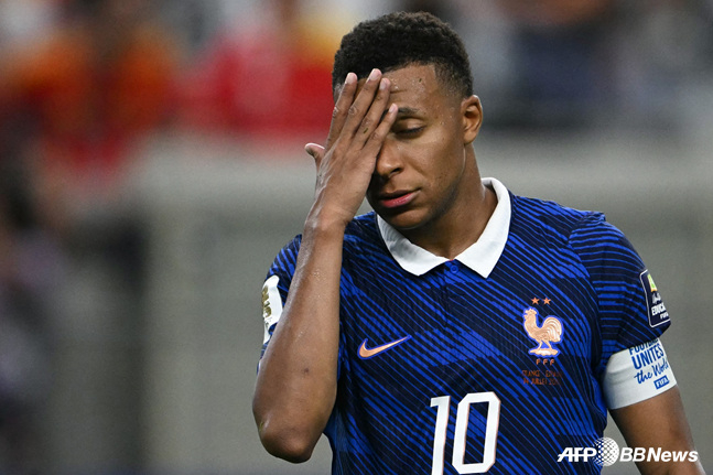 음바페 떨어졌다! '프랑스 탈락' <b>스페인 2-0 완승</b>... 16년 만에 월드컵 ...