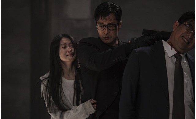 "아빠 왔어"..'김부장' 소지섭, 마침내 딸 <b>서수민</b>과 재회! 무사히 '탈출...