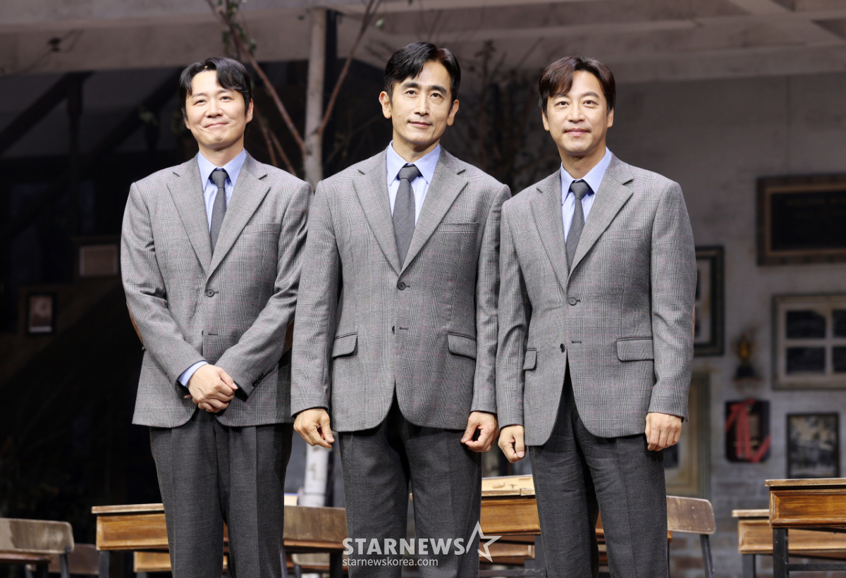연정훈-차인표-오만석, '<b>죽은 시인의 사회</b>' 존 찰스 키팅[포토]