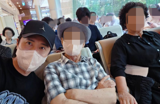 <b>신성</b>, 父 <b>위암 4기</b> 투병 고백 "6월 말 혈변 시작으로.."