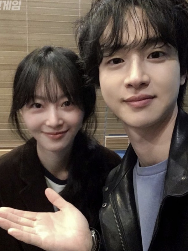 '팬들 돈' 2635만원으로 예비신부 '주연' 만든 <b>장동윤</b>..<b>김승윤</b>과 <b>결혼</b> 발...