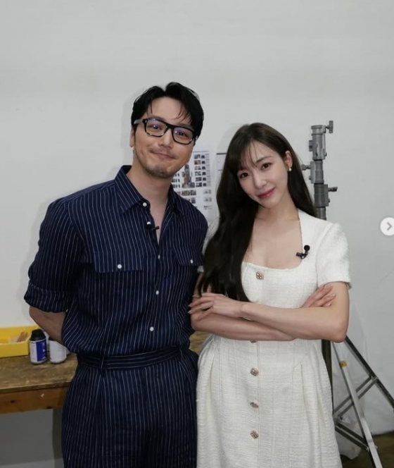<b>변요한</b><b>티파니</b>, <b>혼인신고</b> 6개월만에.."제 와이프랑" 허니문 자랑 [스타...