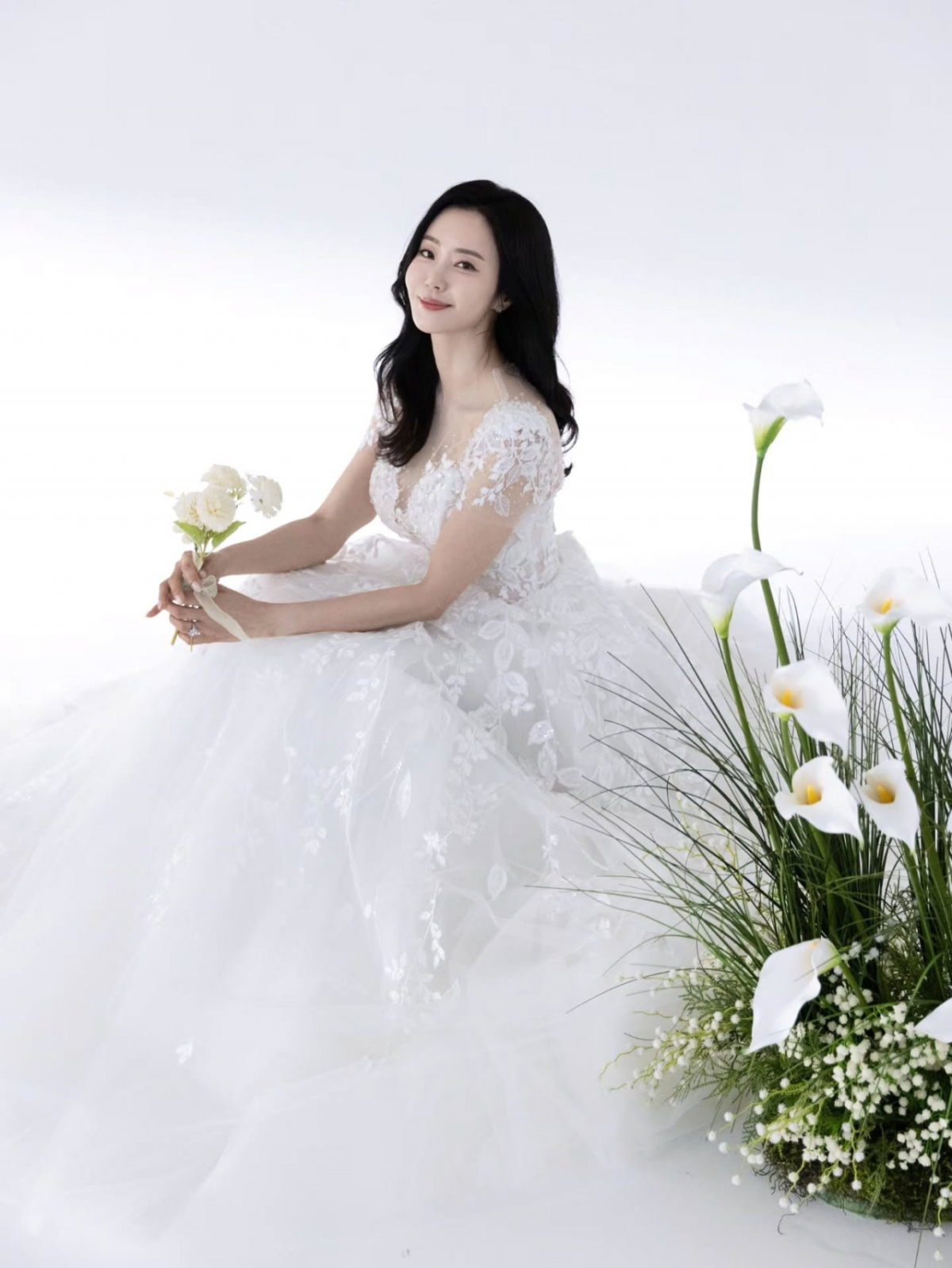 <b>반민정</b> "늦게 찾아온 인연" 오늘(6일) <b>결혼</b> 소감..남편은 47세 사업가