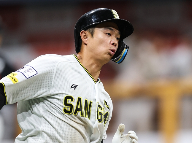 28일 울산 웨일즈전에서의 이태경의 모습. /사진=KBO