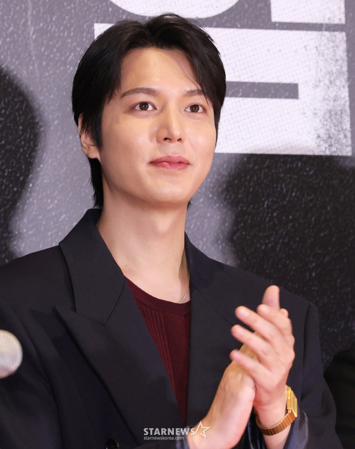 [공식]'암살자(들)' <b>이민호</b>, 부국제 <b>행사 취소</b>.."부득이한 사정"
