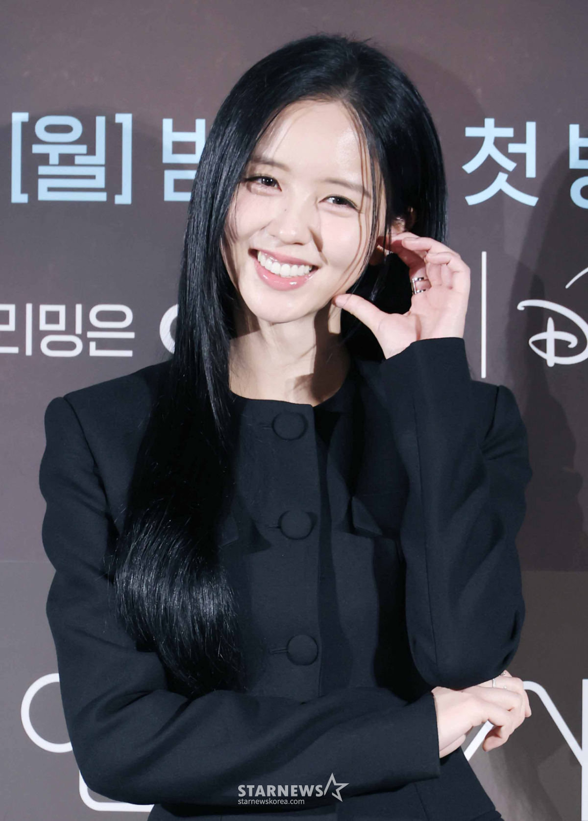 故 <b>안판석</b> 감독 유작..<b>김소현</b>, '연애박사' 첫 방송 앞두고 <b>추모</b> "아쉽고...