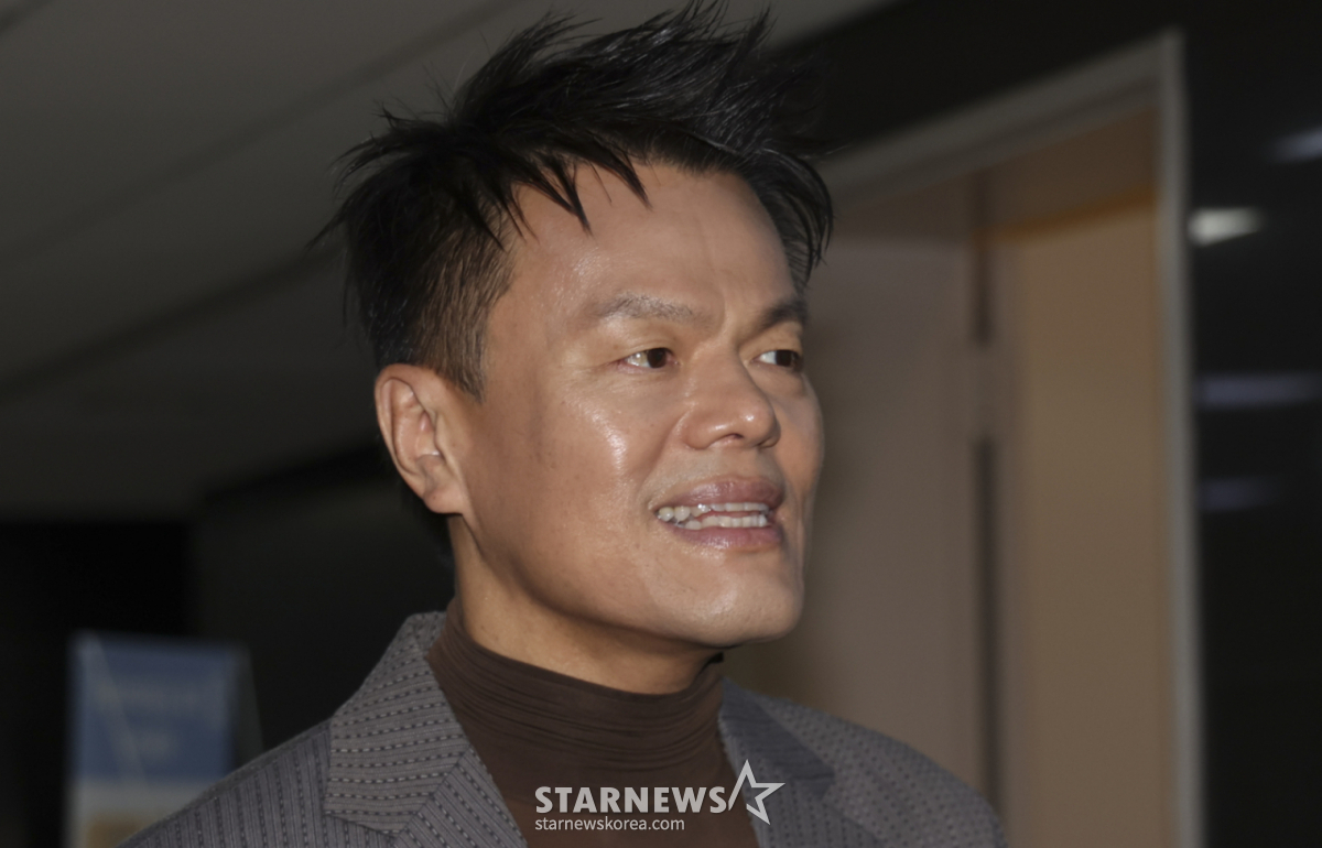 '국감 출석' <b>박진영</b> "'패노메논' 4대 기획사 이권 노린 <b>특혜</b> 아니다"[스...