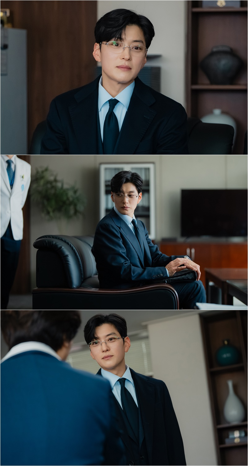 시청률 14.9% 터진 '<b>닥터X</b>' 김지원, 적수 만났다..<b>장승조</b> <b>특별출연</b>