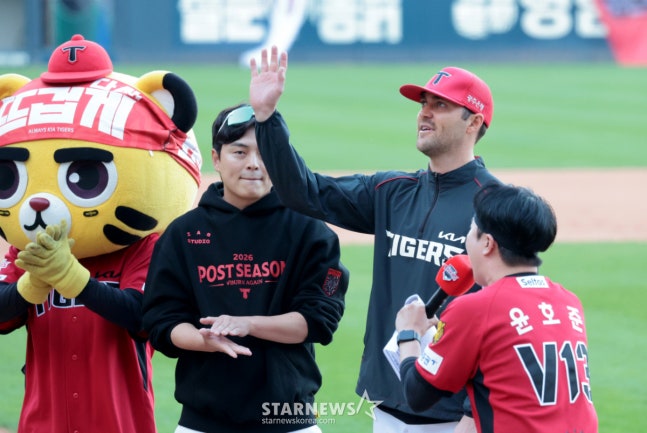 [한번에쓱] 김도영 따돌리며 준PO1차전 MVP '7이닝 1실점 호투' 네일