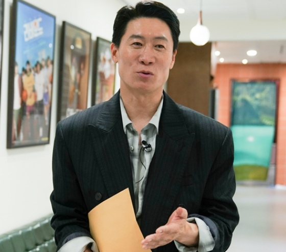 진선규, <b>박보경</b> 수상에 오열 "장모님이 더 많이 우셔"[거장항준]