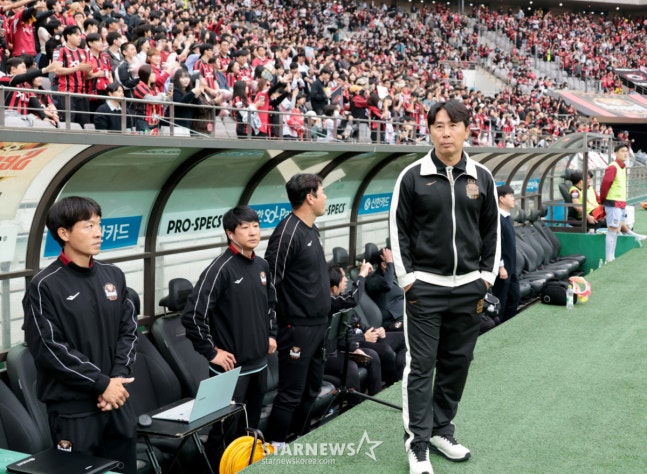 [한번에쓱] '오늘 강원 잡고 우승하자!' FC서울 김기동 감독
