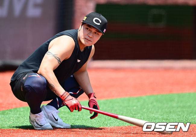 "한국에서 야구 했으면 홈런타자가 됐을 것" <b>이대호</b>도 인정한 <b>추신수</b> 야구관